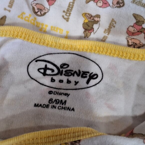 disney dwarfs onesie 6 to 9 months - Picture 10 of 10